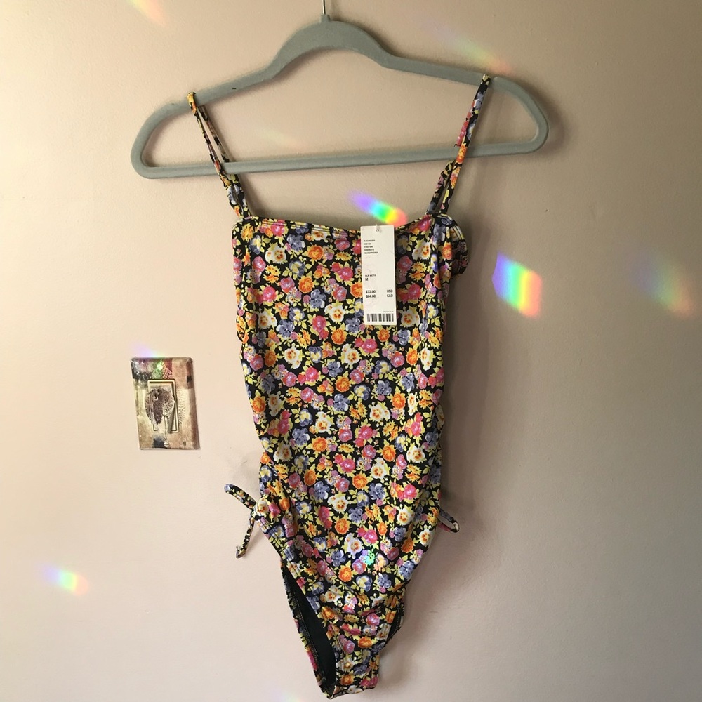 Urban outfitters floral one piece swimsuit! Size M NWT!